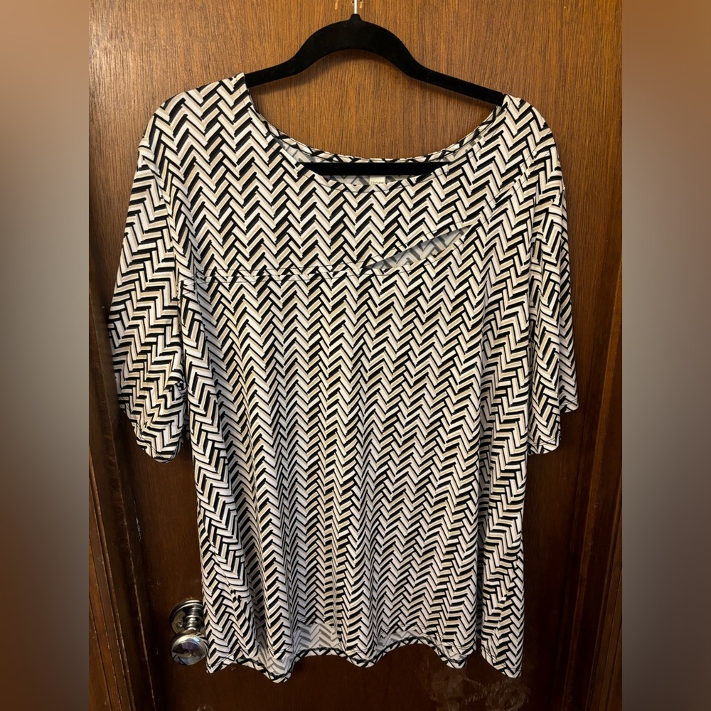Cato size 22/24W top